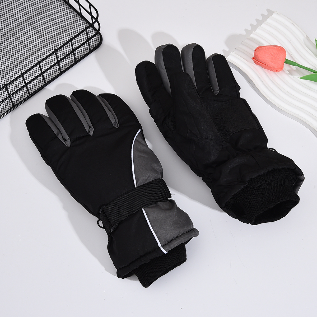 Modieuze winddichte skihandsch - Touch Screen Gloves recensie en prijs